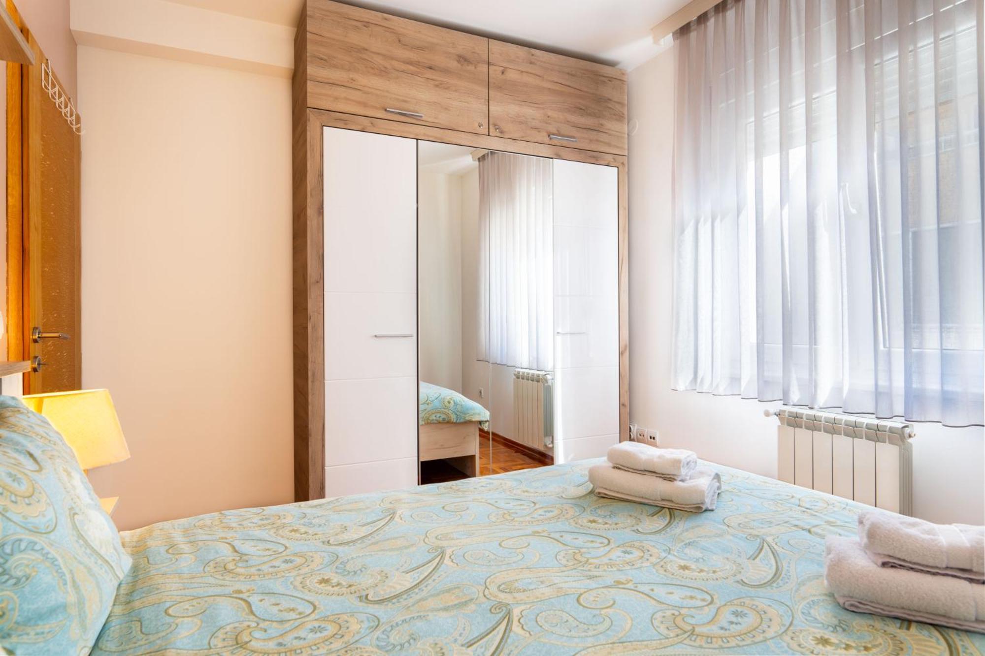 Harizma Apartmani Kragujevac Exterior photo